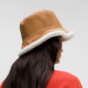 Lululemon Boucle Fleece Reversible Bucket Hat